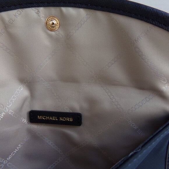 Michael Kors Bag Pouch Navy Black Logo Snap 8'' Can Use Wristlet Fabric - Picture 9 of 10